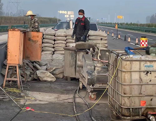 鹰潭高速路病害处理