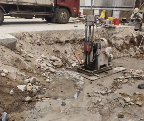 鹰潭公路下沉压浆